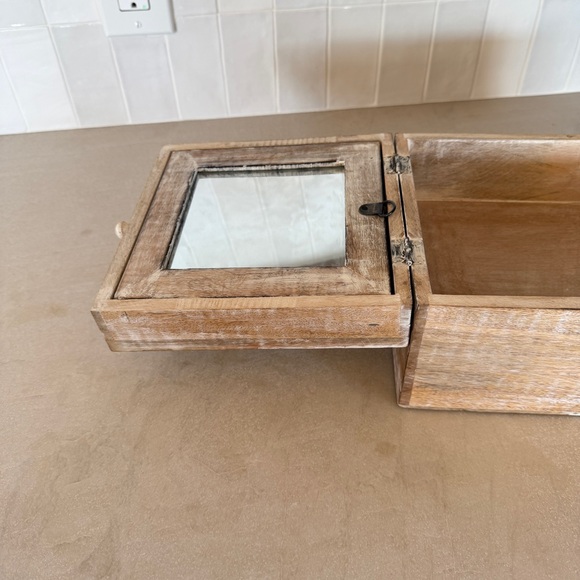 Anthropologie Whitewashed Mango Wood Jewelry/Makeup Box with Mirror and Drawer - Picture 7 of 10